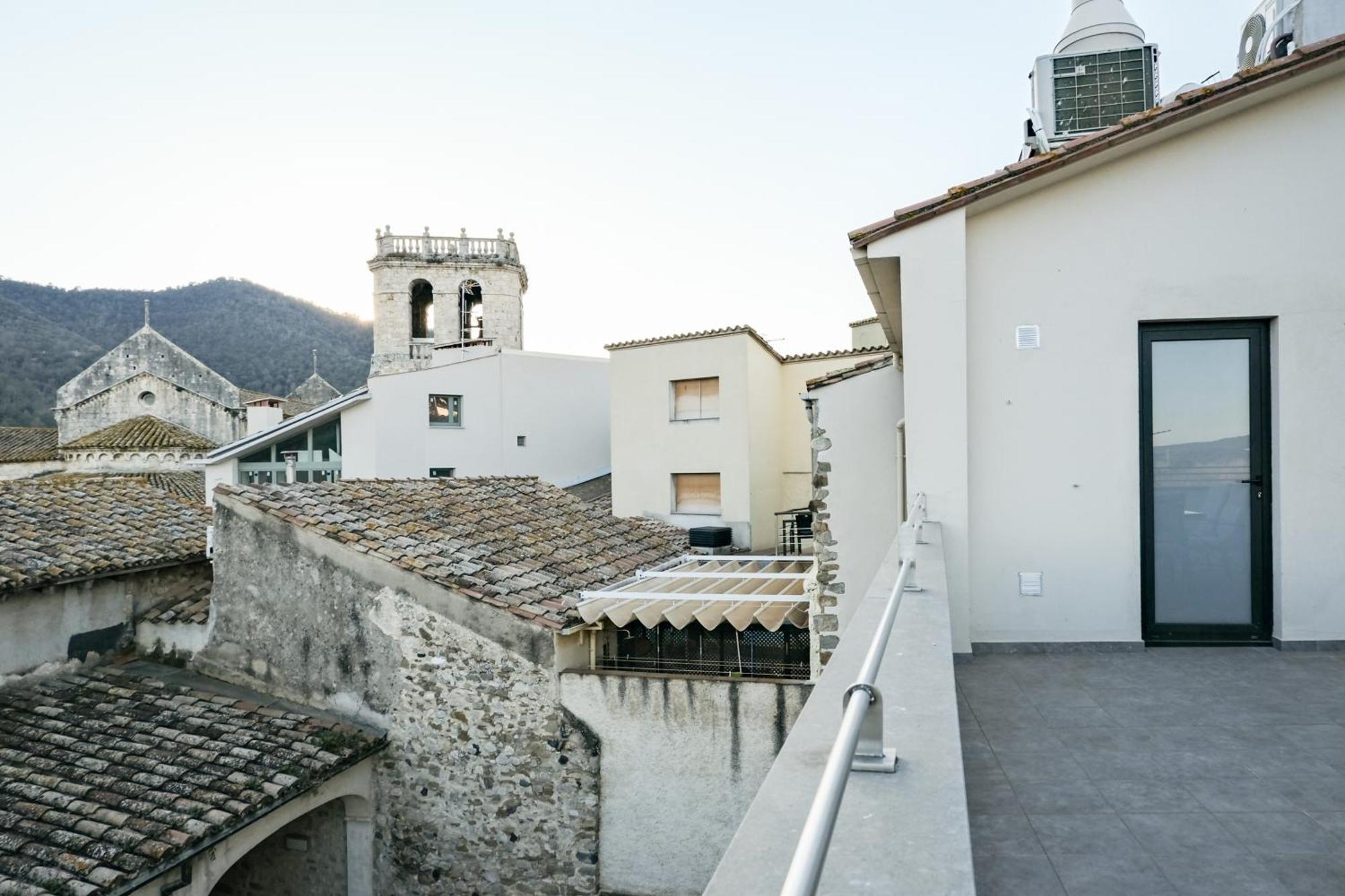Can Cintet 3 Apartamento Con Terraza En Besalú Exterior foto