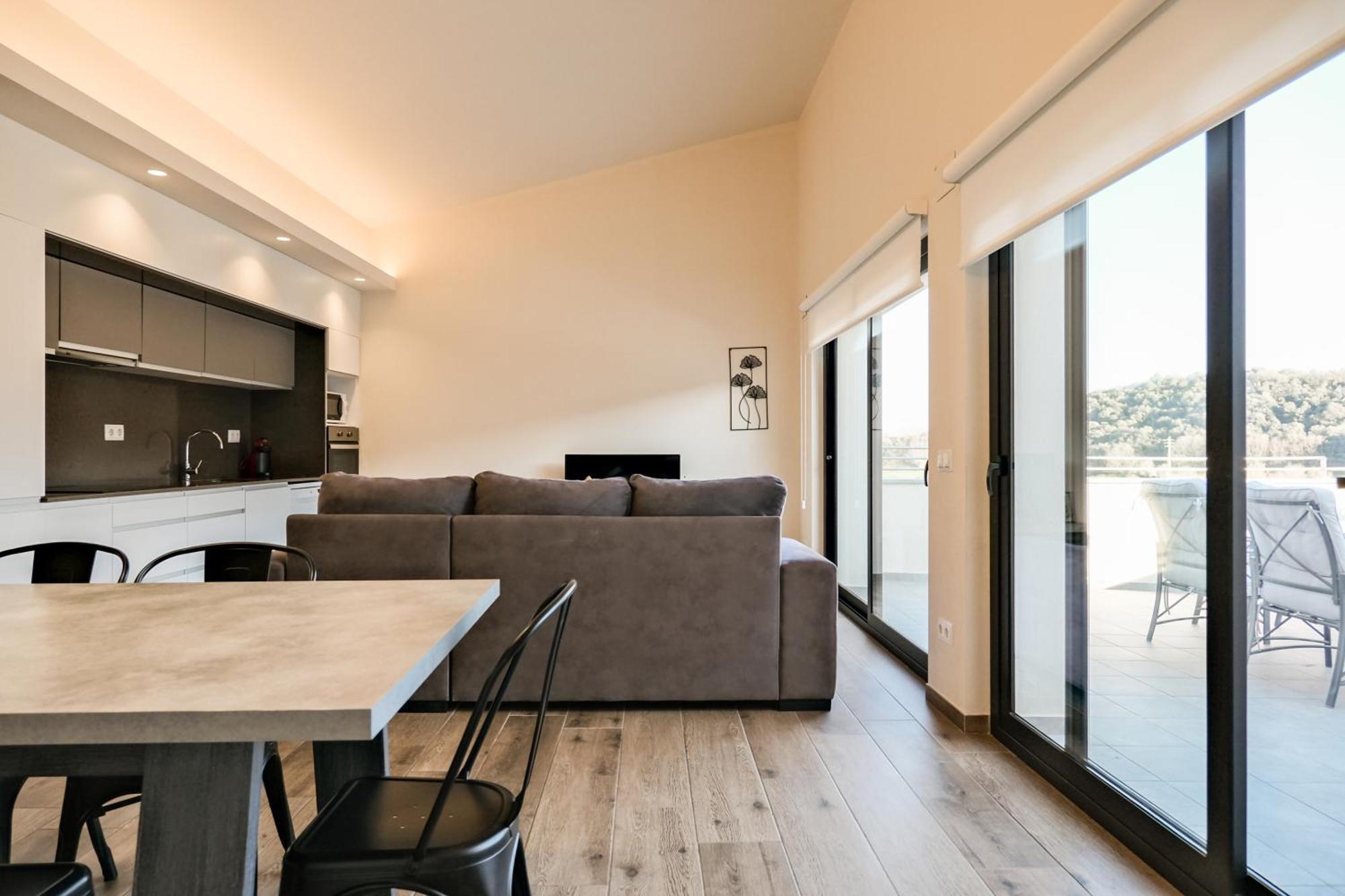 Can Cintet 3 Apartamento Con Terraza En Besalú Exterior foto